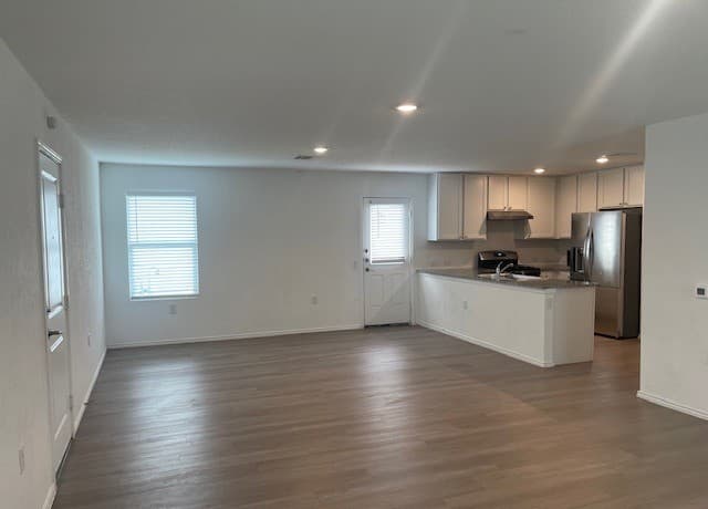 3-bedroom rental at 918 Cook Bend in San Antonio, TX — photo 3