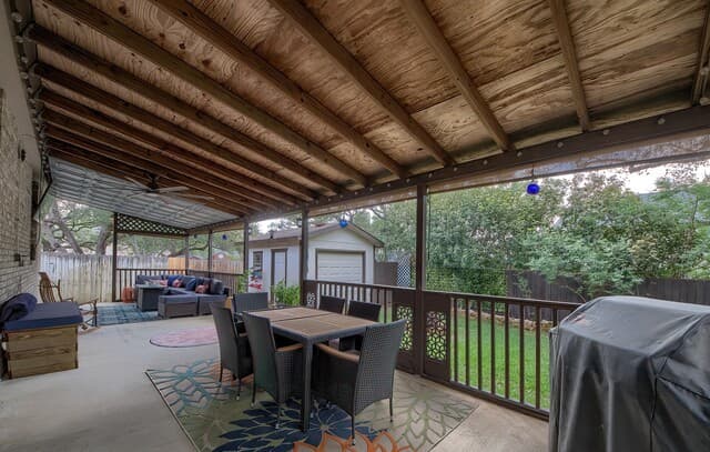 3-bedroom rental at 3426 Heather Blf in San Antonio, TX — photo 2