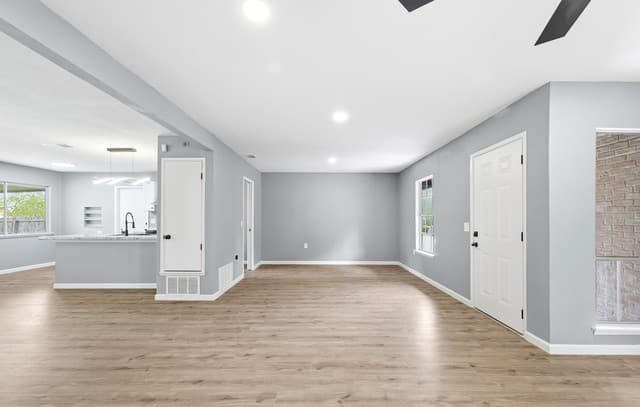 3-bedroom rental at 4302 Shallow Water in San Antonio, TX — photo 3