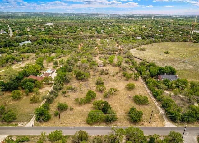 rental at 6703 Whitby Rd in San Antonio, TX — photo 1