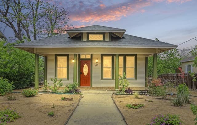 3-bedroom rental at 235 Cornell Ave in San Antonio, TX — photo 1