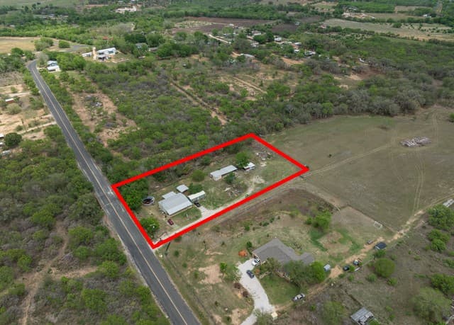 2-bedroom rental at 14090 Ted Williams Rd in Atascosa, TX — photo 1