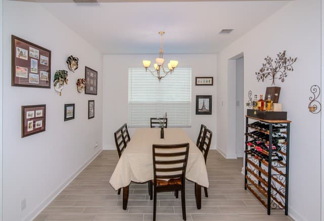 4-bedroom rental at 149 Mallorys Way in Castroville, TX — photo 3