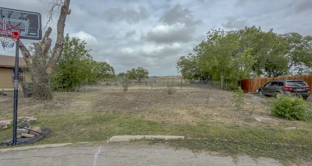 rental at 5803 Kim Valley St in San Antonio, TX — photo 4