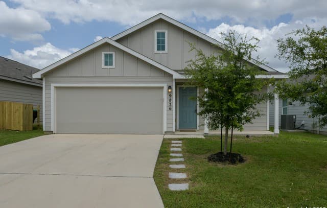 3-bedroom rental at 9826 Morgans Mills in San Antonio, TX — photo 1