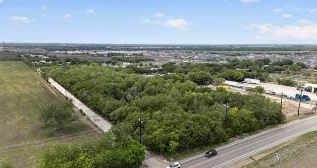 rental at 12145 Fischer Rd in Von Ormy, TX — photo 1