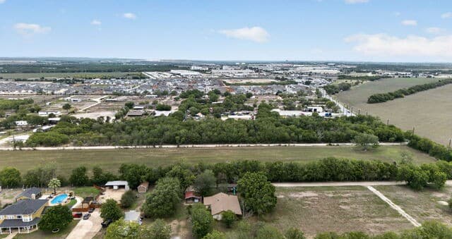 rental at 12145 Fischer Rd in Von Ormy, TX — photo 5