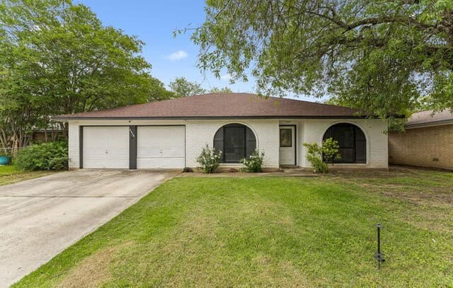 3-bedroom rental at 4414 Spiral Crk in San Antonio, TX — photo 2