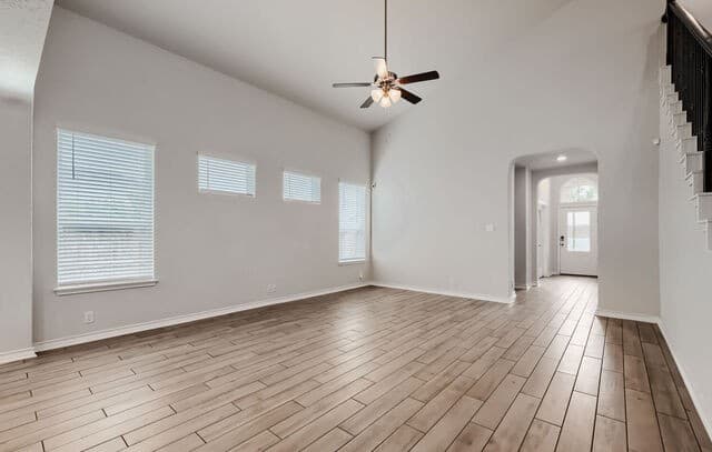 4-bedroom rental at 9602 Bicknell Sedge in San Antonio, TX — photo 4