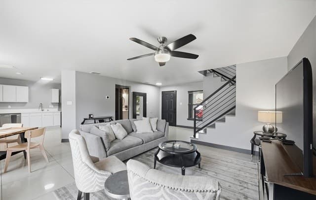 3-bedroom rental at 13050 Cavern Park Dr in San Antonio, TX — photo 1
