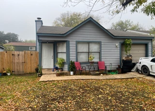 3-bedroom rental at 4005 Colonial Sun in San Antonio, TX — photo 1