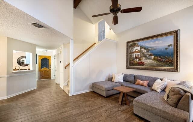 3-bedroom rental at 4402 Bending Oak in San Antonio, TX — photo 5