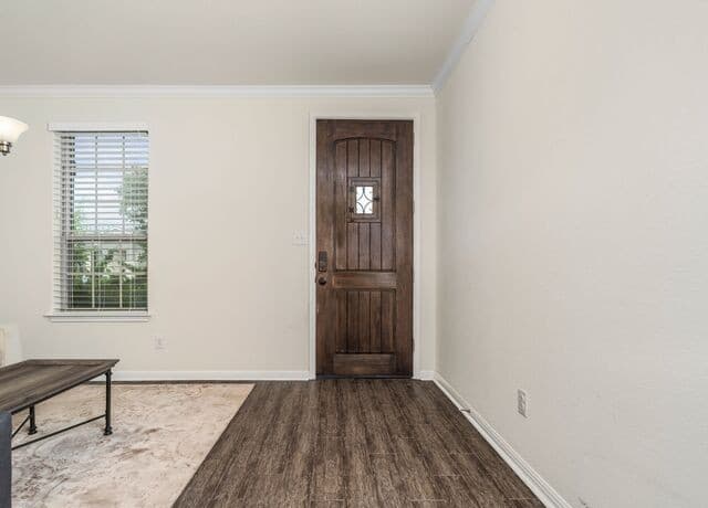 3-bedroom rental at 6622 Winding Farm in San Antonio, TX — photo 4