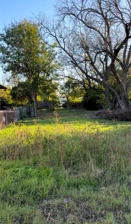 rental at 240 Hawthorne in San Antonio, TX — photo 1