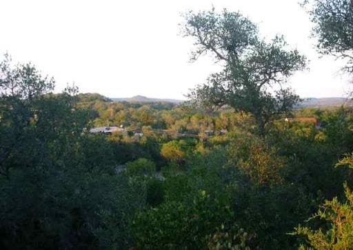 rental at 17550 County Road 175 in Helotes, TX — photo 2