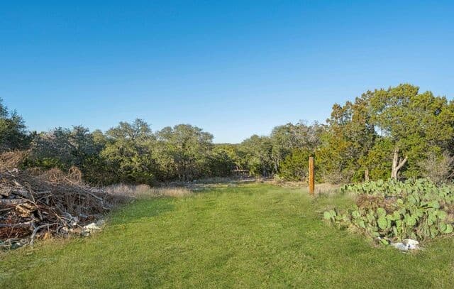 rental at 5387 Ranch Road 32 in Blanco, TX — photo 5