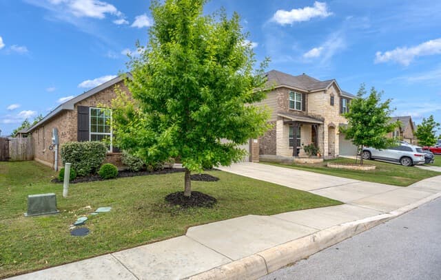 3-bedroom rental at 7634 Desperado Way in Boerne, TX — photo 3