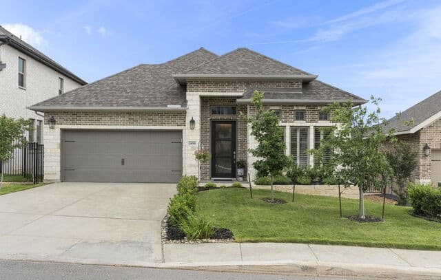 4-bedroom rental at 24066 Sidehill Lie in San Antonio, TX — photo 1