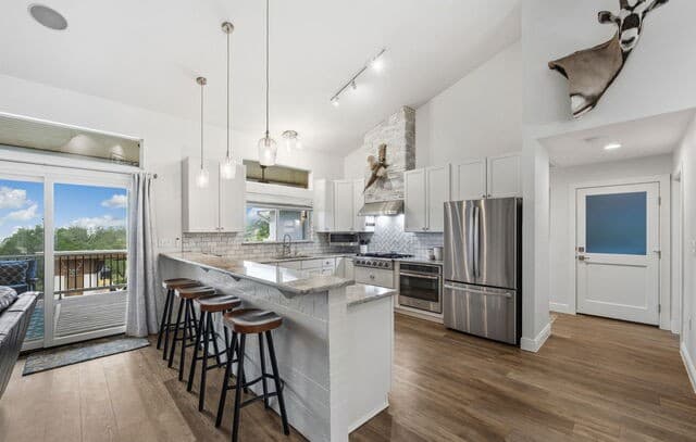 4-bedroom rental at 14343 Santa Loma in Helotes, TX — photo 5