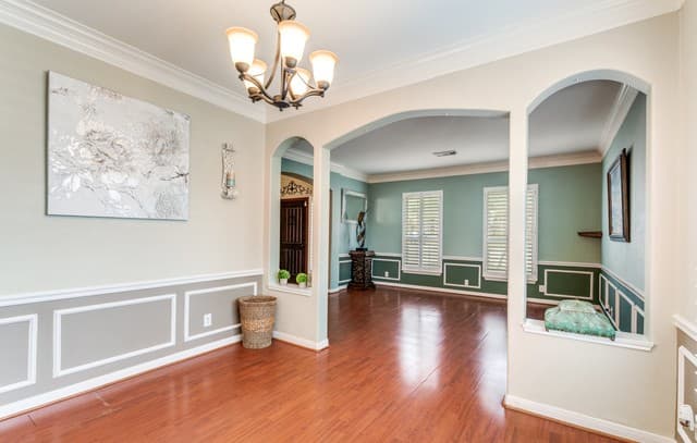 5-bedroom rental at 1643 Bold Cypress in Schertz, TX — photo 5