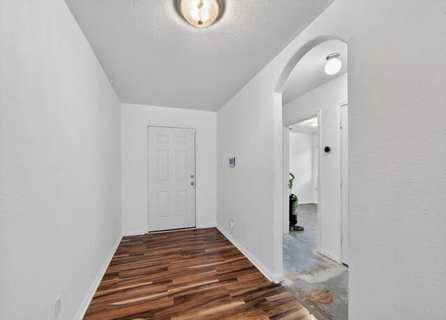 4-bedroom rental at 3423 Foster Meadows in San Antonio, TX — photo 3