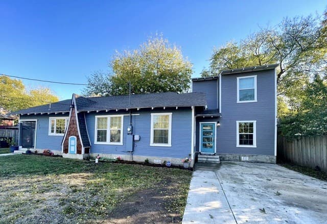 3-bedroom rental at 1122 Delaware st in San Antonio, TX — photo 2