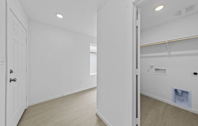 4-bedroom rental at 12811 Kathleen St in St Hedwig, TX — photo 3