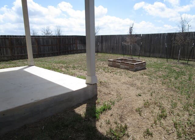 4-bedroom rental at 2434 Pink Pearl Dr in San Antonio, TX — photo 3