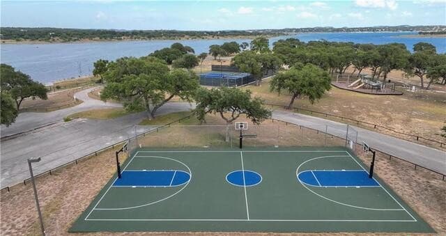 rental at 523 Mystic Pkwy in Spring Branch, TX — photo 2