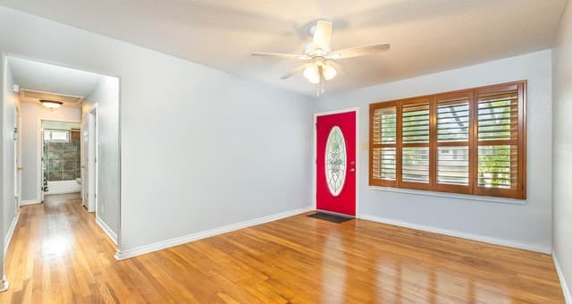 3-bedroom rental at 359 Pilgrim Dr in San Antonio, TX — photo 3