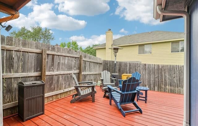2-bedroom rental at 12131 Stoney Cv in San Antonio, TX — photo 3