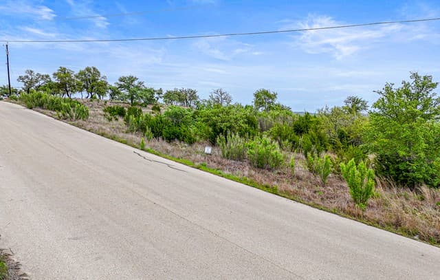 rental at 0 Rockwall Pt in Boerne, TX — photo 1