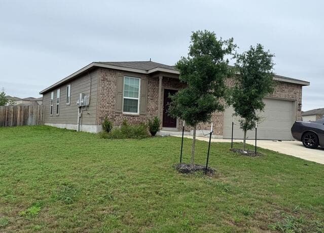 3-bedroom rental at 7408 Playa Xing in San Antonio, TX — photo 1