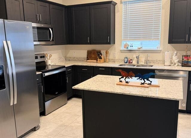 3-bedroom rental at 7408 Playa Xing in San Antonio, TX — photo 4