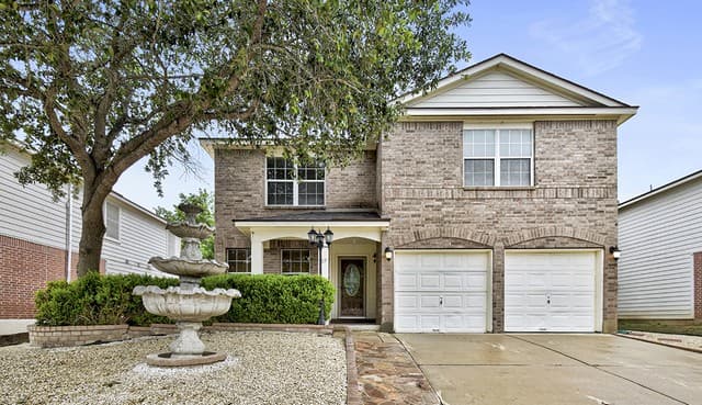 3-bedroom rental at 3115 Arkansas Oak in San Antonio, TX — photo 2