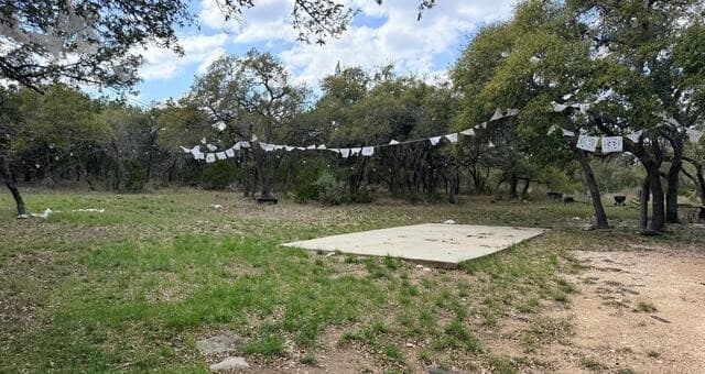 3-bedroom rental at 309 Hidden Hollow in Blanco, TX — photo 3