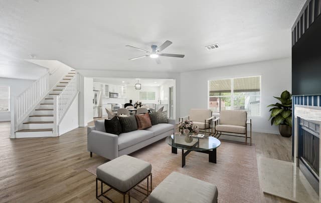 5-bedroom rental at 2704 Ashley Mdw in Schertz, TX — photo 3