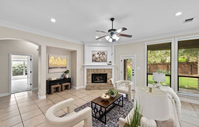 4-bedroom rental at 2510 Verona Park in San Antonio, TX — photo 3