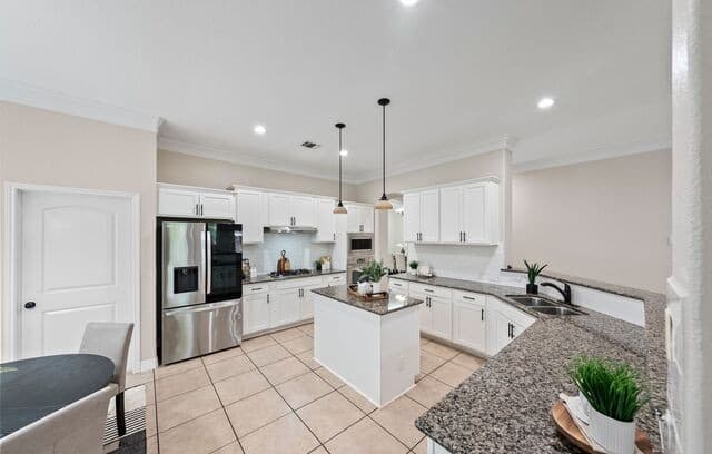 4-bedroom rental at 2510 Verona Park in San Antonio, TX — photo 5