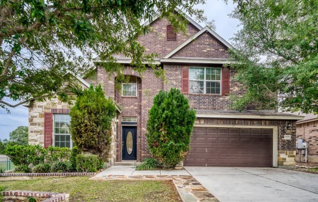 4-bedroom rental at 1926 Lindal Pointe in San Antonio, TX — photo 1