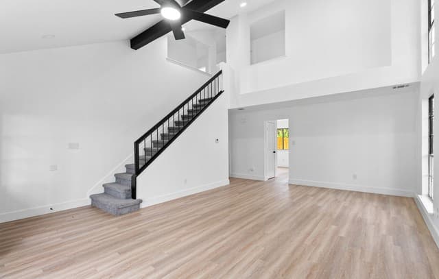 4-bedroom rental at 15610 Knollhollow in San Antonio, TX — photo 3