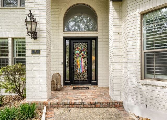 4-bedroom rental at 5 Aspen Creek in San Antonio, TX — photo 3
