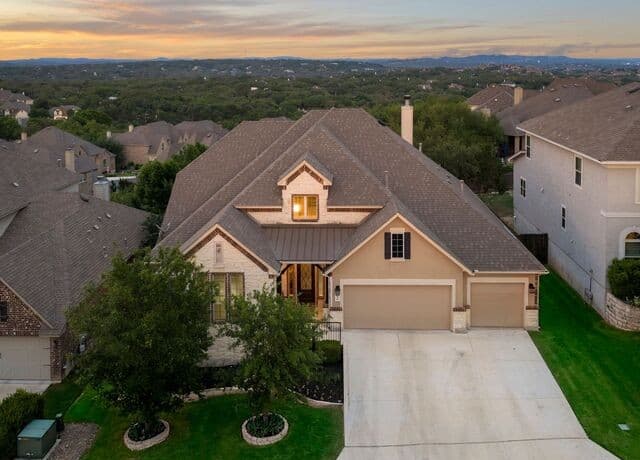 4-bedroom rental at 8926 Irving HL in Boerne, TX — photo 1