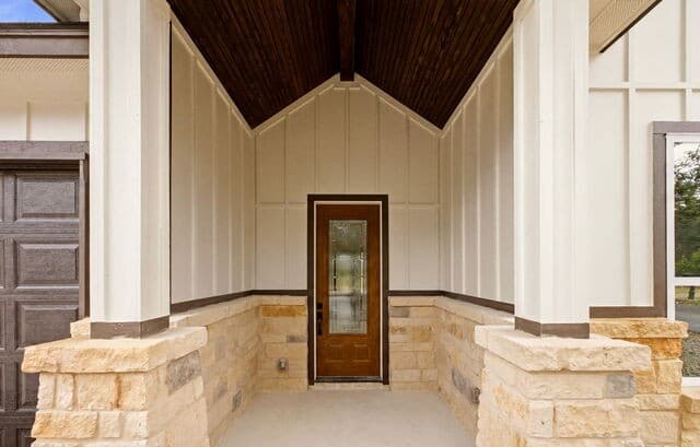 3-bedroom rental at 1194 Bob White in Spring Branch, TX — photo 3