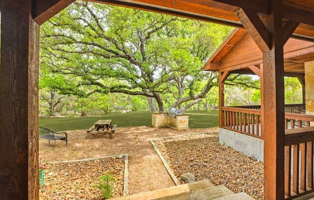 3-bedroom rental at 213 Timber View in Boerne, TX — photo 5