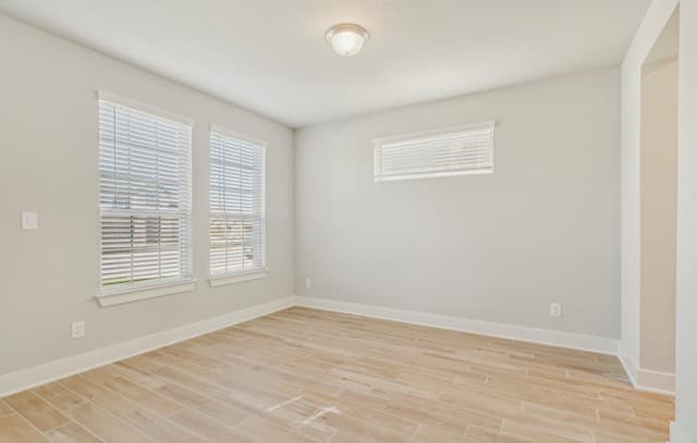 4-bedroom rental at 29510 Angelfish Blvd in Boerne, TX — photo 5