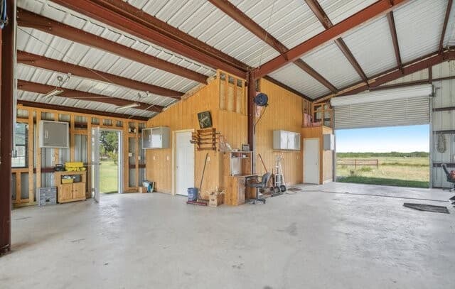 3-bedroom rental at 9009 Farm to Market 462 S. in Hondo, TX — photo 4
