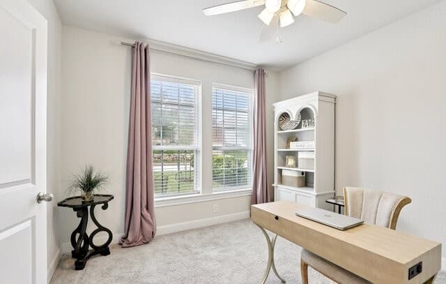 4-bedroom rental at 25330 Donahue in San Antonio, TX — photo 5