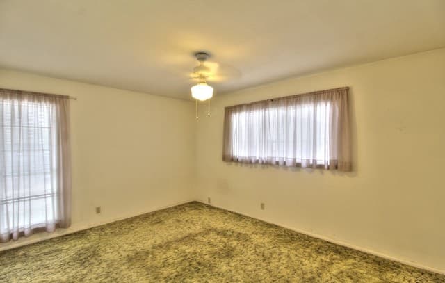3-bedroom rental at 4814 La Salida St in San Antonio, TX — photo 4