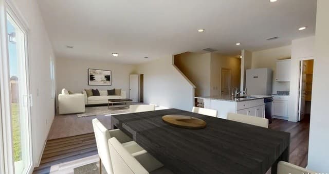 4-bedroom rental at 7263 King Bend in San Antonio, TX — photo 4